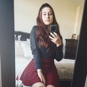 Meet your Posher, Ally